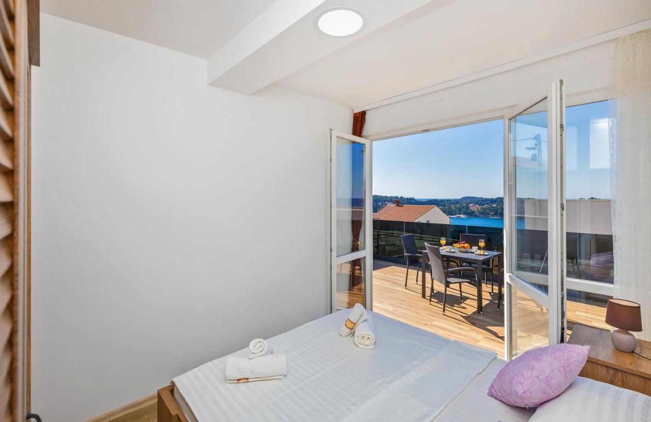 Apartments Sweet And Cozy ซัฟทัท ภายนอก รูปภาพ